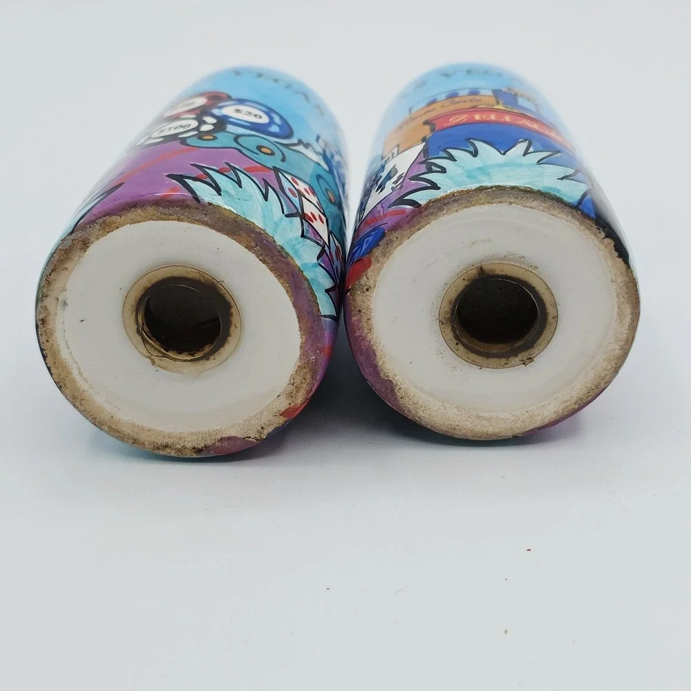 Vtg Las Vegas Ceramic Salt & Pepper Shakers Set Casino Chips Dice Souvenir Gift‎